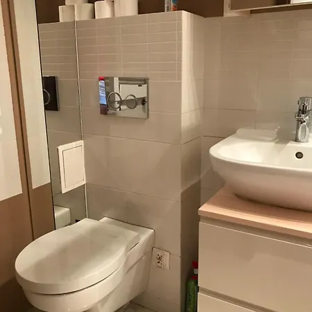 شقة Sloneczne Przy Placu Unii By Vaya وارسو